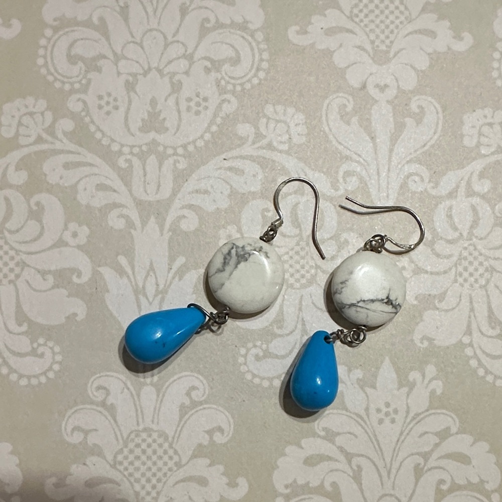 Elegant White and Blue Dangle sterling silver Earrings